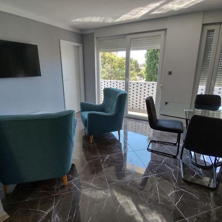 Modern Apartment Ana Rovinj Eksteriør billede