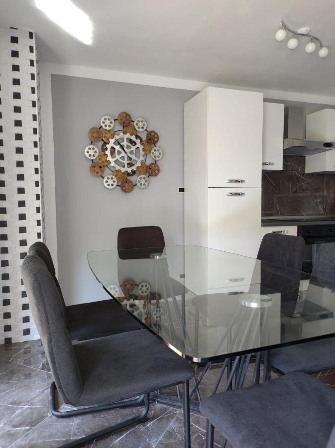 Modern Apartment Ana Rovinj Eksteriør billede
