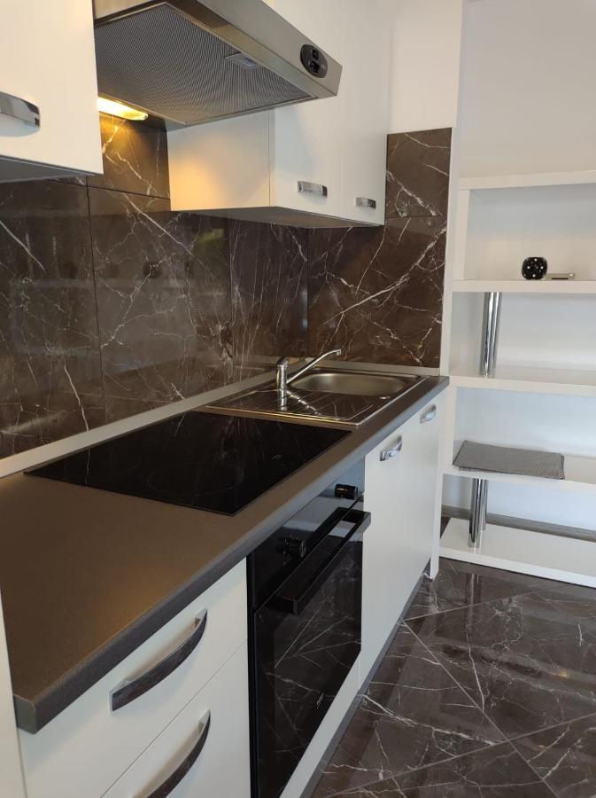 Modern Apartment Ana Rovinj Eksteriør billede